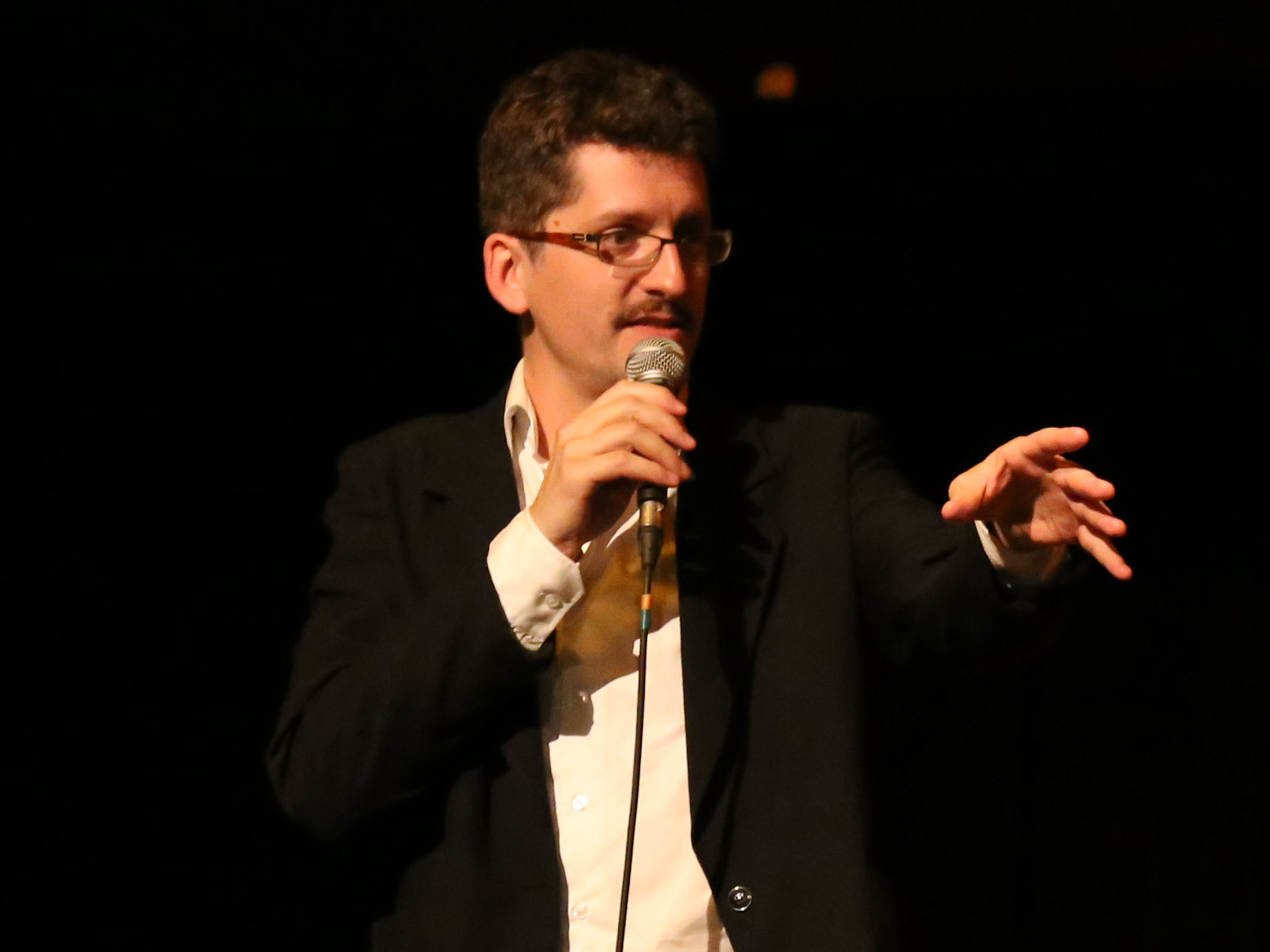 rire78.com - Ateliers d'écriture et de chant - Les Ateliers Devos - Raphaël Callandreau